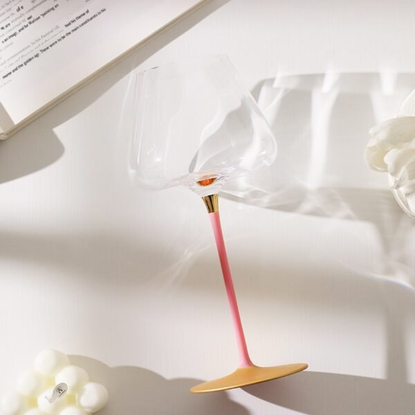 Pink Stem Burgundy Red Wine Glass Tulip Cup Apple Cup Ribbed Design A Cup with Outstanding Temperament