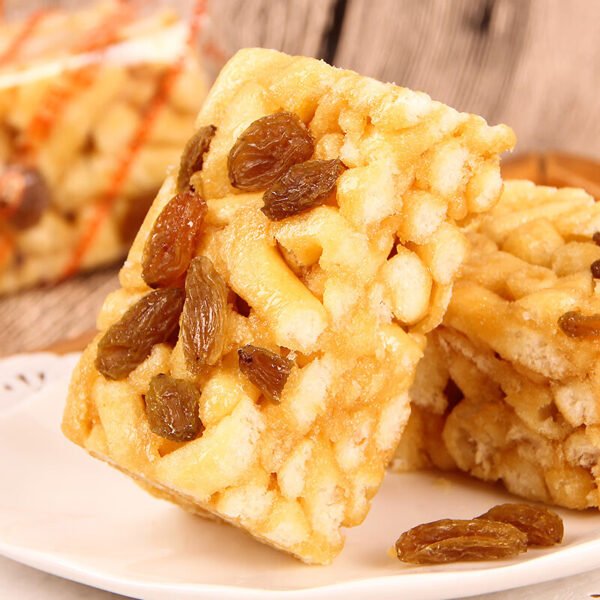 Qin Zhilian Egg Shaqima 800g FCL 1.5kg Traditional Chinese Pastry Sachima Breakfast Biscuits Casual Snacks