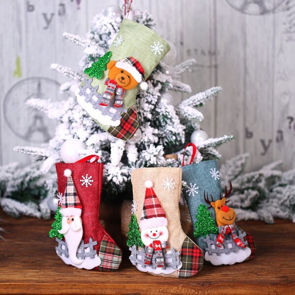 Christmas decorations Santa Claus socks plaid doll linen socks Christmas tree pendant ornaments Christmas gift bag