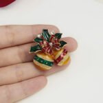 European and American new fashion personality bell brooch Christmas series alloy rhinestone corsage factory direct sales spot wholesale - Image 2