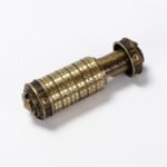 Manufacturers provide creative Valentine’s Day gifts, birthday gifts, Da Vinci password lock bronze color precision version of foreign trade supply