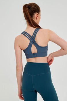 Sport Bra Criss-Cross Back