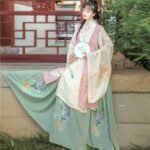 Ming embroidered Bijia waist length skirt - Image 3