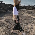 Japanese Xinsen women's retro small bag cotton and linen woven women's bag one-shoulder oblique span bucket bag tassel drawstring beach bag - Image 3