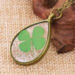 2017 handmade flower making angel's tears drip dried flower necklace natural four-leaf clover resin dried flower necklace - Image 3