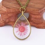 2017 handmade flower making angel's tears drip dried flower necklace natural four-leaf clover resin dried flower necklace - Image 6