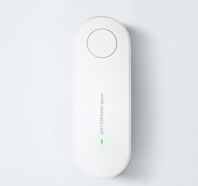 Negative ion air purifier mini portable home bedroom kitchen deodorant second-hand smoke in addition to formaldehyde purifier