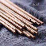 Japanese-style wooden tableware chicken wing wooden chopsticks household paint-free hot pot chopsticks kitchen public chopsticks 10 pairs wholesale - Image 3