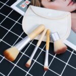 O.TWO.O 4pcs Makeup Makeup Set Brush Bamboo Handle Loose Powder Brush Eye Shadow Brush Even Powder Brush Beauty Tools 9966 - Image 4