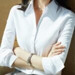 Queen of the sparrow V-neck professional shirt female autumn and winter new long-sleeved temperament formal wear large lapel bottoming thin black shirt female - Image 3