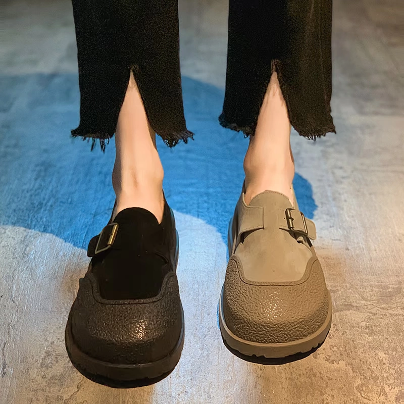 O1CN010H2RNN205XGKEVJWF_927096798.webp Japanese single shoes women's 2023 spring new fashion all-match retro belt buckle commuting flat non-slip peas shoes - Image 1