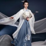 Traditional Hanfu long-sleeved elegant gown - Image 3
