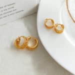 Copper-plated real gold European and American retro fashion earrings personality geometric wide face hollow earrings trend new earrings T274 - Image 4