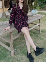 Vetiver thirteen lines 2023 spring new V-neck drawstring small design long-sleeved floral dress female ins - Image 3