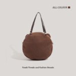 CHARHP&KEJNT Cartoon Big Face Bear Bag 2025 Fall/Winter New Plush Glasses Bear One Shoulder Handbag for Women - Image 4