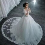 2022 new summer one-shoulder V-neck lace mid-waist large tail African stand collar white adult wedding dress - Image 2
