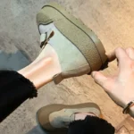 Japanese single shoes women's 2023 spring new fashion all-match retro belt buckle commuting flat non-slip peas shoes - Image 3