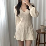 Chic temperament twist knitting dress women 2022 autumn and winter new lantern mid-length waist V-neck sweater women - Image 9