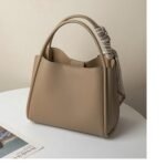 Handbag bag girl 2025 new vegetable basket for mother atmospheric crossbody bag bucket bag cross-border - Image 4