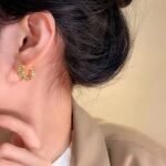 2023 Cross-border European and American Women's Hot Selling French Retro Versatile Irregular Earrings Premium Temperament Earrings Wholesale - Image 4