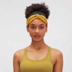 New pleated high elastic skin-friendly solid color cross bundled headband ladies lulu yoga sports hair bundle headband Europe and the United States