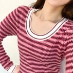 Saint Er dress autumn and winter 2023 new Korean version knitted sweater core yarn sweater skirt striped short skirt generation - Image 5