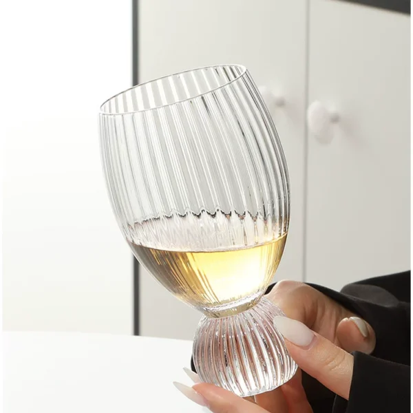 {Pearls are not protected by lead, washed away, I am drunk and ride a whale} Medieval crystal glass cup wine glass Nordic ins style