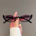 Cross-border new cat-eye sunglasses, European and American fashion Internet celebrities, the same INS glasses, simple and avant-garde sunglasses, mixed wholesale - Image 4