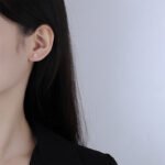 Under the ginkgo tree S999 pure silver pig nose earrings high-end earrings 2023 simple niche design earrings - Image 4