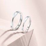 Korean version Korean imitation silver Mobius ring live mouth couple ring zircon irregular personality ring jewelry wholesale - Image 3