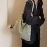 ins fashion foreign style handbag high-end versatile shoulder bag Korean version commuter large capacity bag for women