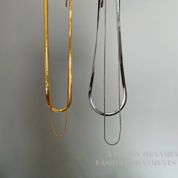 European and American style double layered personality copper material short sweater chain design sense necklace temperament snake chain necklace female T190