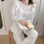 Korean foreign trade ladies ins cotton double-layer gauze new French style solid color pajamas long-sleeved round neck home service suit