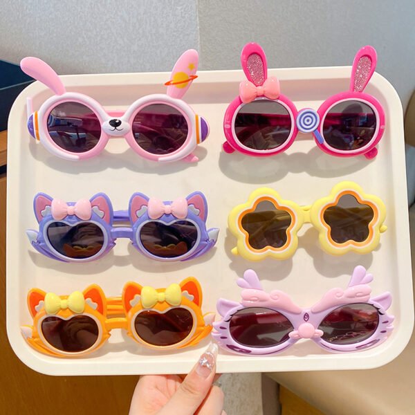 Children's sunglasses girls cute cartoon sunscreen sunglasses little boy anti-ultraviolet sunglasses 2025 new