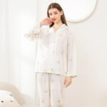 Ladies Ladies Lapel Lapel Pajamas Comfortable Cotton Homewear in Spring - Image 6