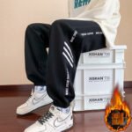 Youth autumn and winter fleece sweatpants, 12-year-old boys, 14 junior high school students, 15 big children, versatile sports loose slacks - Image 4