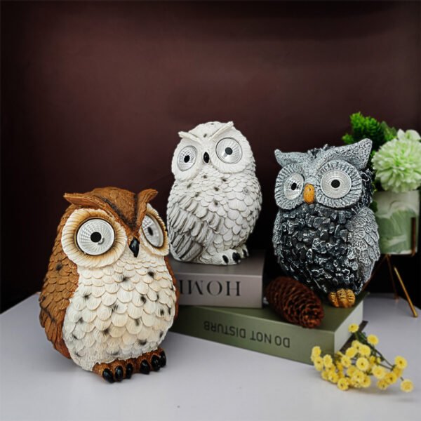 Owl Ornament Resin Craft Wholesale Nordic Style Outdoor Garden Decoration Statue Animal Solar Lamp