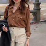 Spot 22 autumn new Korean Dongdaemun retro simple niche all-match retro commuter solid color high-end shirt - Image 2