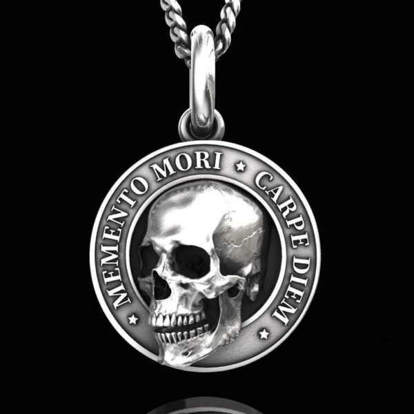 European and American foreign trade cross-border new Halloween skull necklace personality punk men's and women's holiday gift pendant