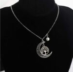 European and American foreign trade jewelry Bohemian style hollow moon tree of life wishing tree pearl pendant necklace - Image 4