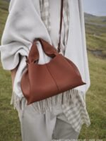 French brand PO Leather Dumpling Bag Women's Neuf 9 Fashion One Shoulder Crossbody Tote Bag High Quality Cloud Bag - Image 2