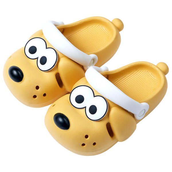 Happy Mary children's hole shoes new cartoon EVA baby slippers home soft non-slip outerwear girls' sandals