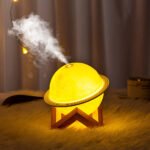 Cross-border new moon light humidifier USB night light rechargeable mini desktop planet light air purifier