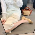 Su Yinyin's same style as Miss Daisy~French color matching square toe flat commuting shoes for women - Image 3