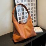 Cross-border shoulder tote bag large capacity foreign style handbag bag women's 2025 new fashion simple casual armpit bag - Image 3