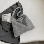 ins fashion foreign style handbag high-end versatile shoulder bag Korean version commuter large capacity bag for women - Image 4