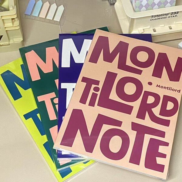 Xiaohongshu blogger with the same B5 notebook thick book student Japanese retro niche high-value diary horizontal line book