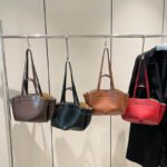 Tote bag commuting high-end sense new fashion shoulder bag large capacity daily versatile mother-in-law bag hand-held shopping bag - Image 3