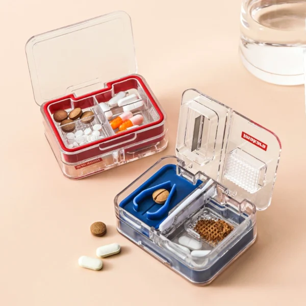 Japanese small medicine box portable medicine dispenser is divided into one point four-cut tablet artifact grinding medicine scissors grinding powder cutting divider