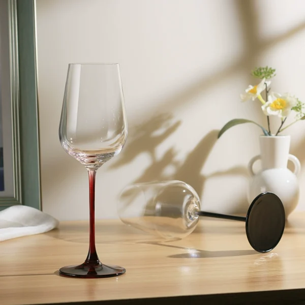 Rose Life Classic Black Red Cup Stem Goblet Red Wine Glass Slender Light Surplus Sound Pleasant
